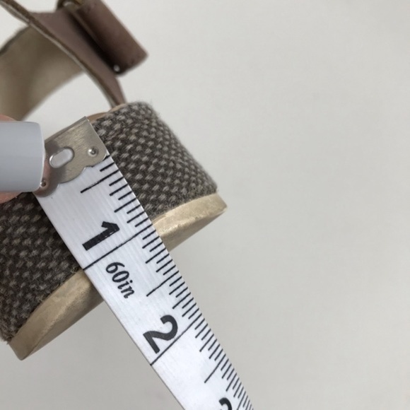 Born Tan Leather Lucee Platform Sandals Size 6 - Picture 7 of 9